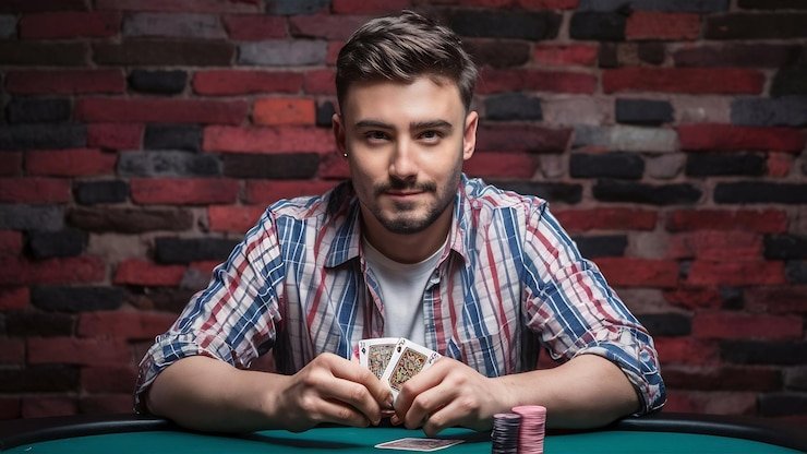 hoking168 app dashboard with account balance, tournament notifications, and live games